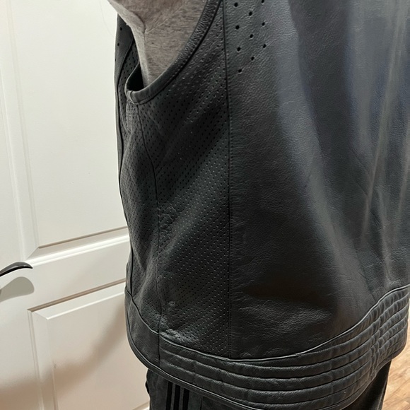 Harley Davidson Riding Vest - Picture 4 of 7